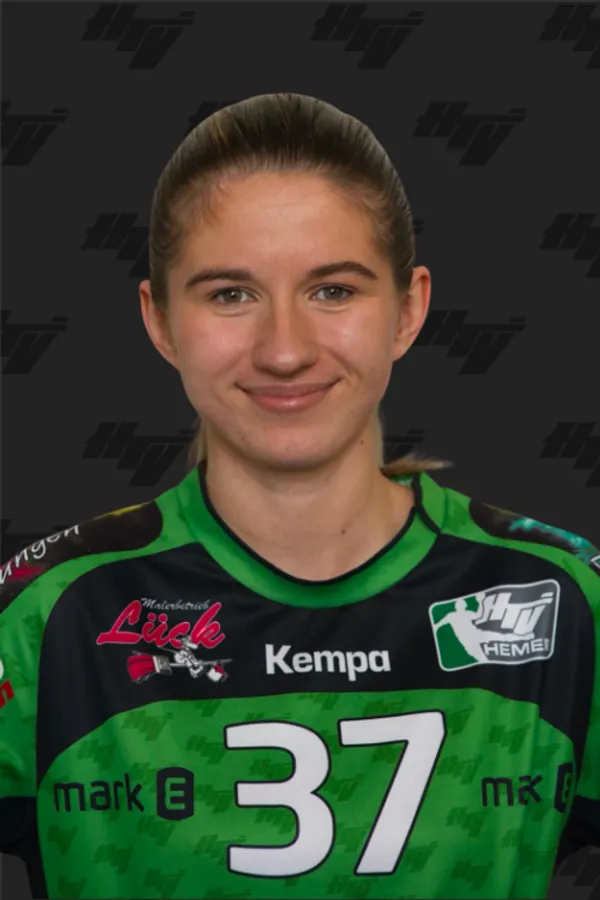 Laura Dlugos