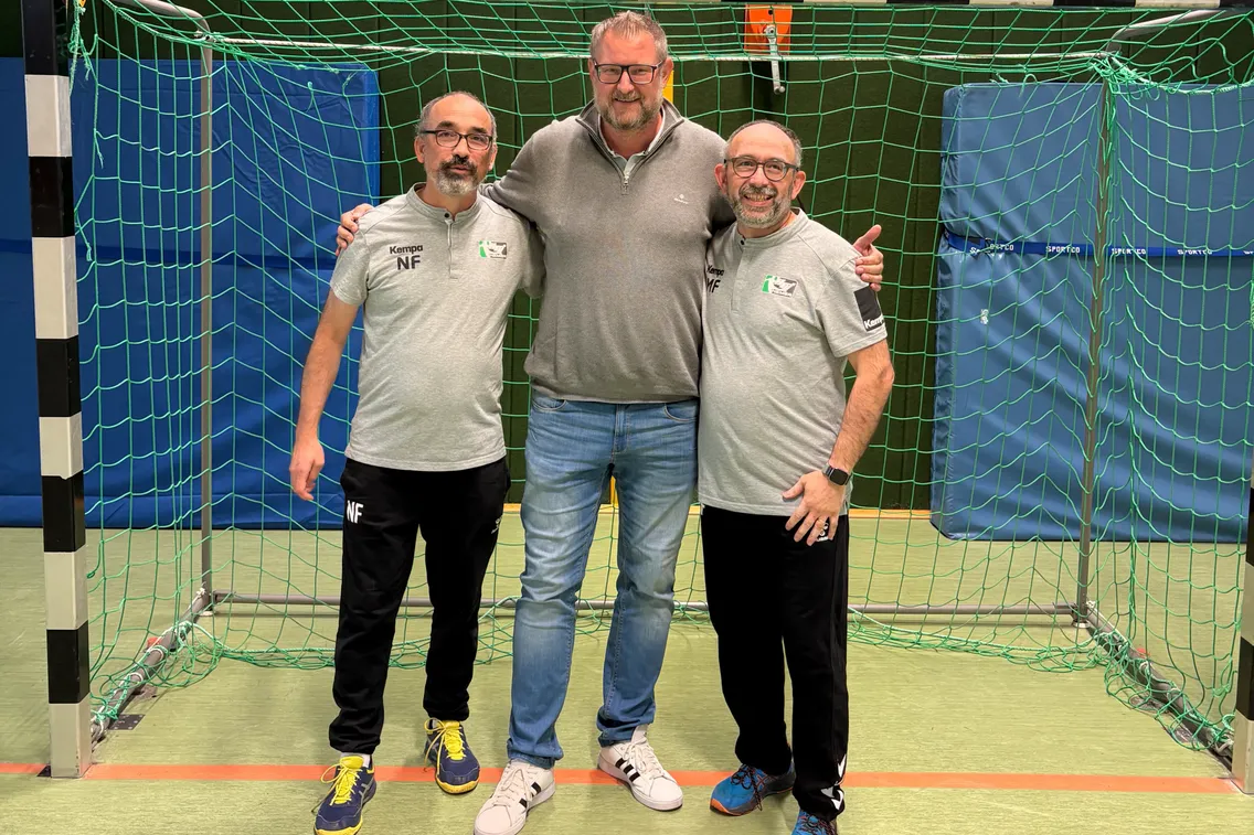 Foto zum Newsartikel Fernandes-Brüder trainieren die männliche C-Jugend