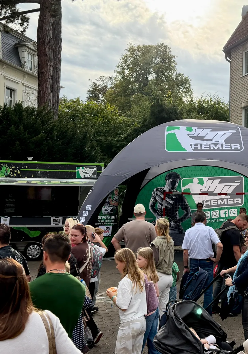 Heute: Tag 2 HTV-Herbsttage-Stand mit Derby-Vorverkauf