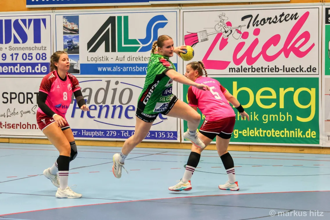 Foto zum Newsartikel Spitzenreiter präsentiert sich in blendender Spiellaune